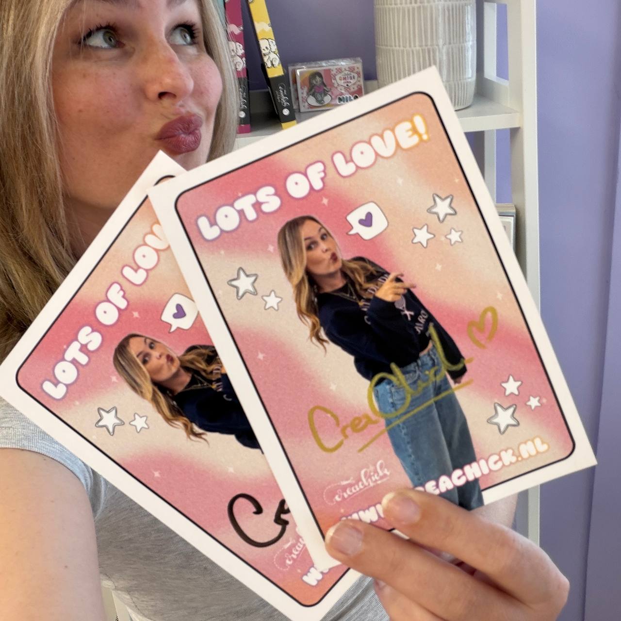 De webshop is LIVE: Scoor een handtekening van Maris!😍🖋️