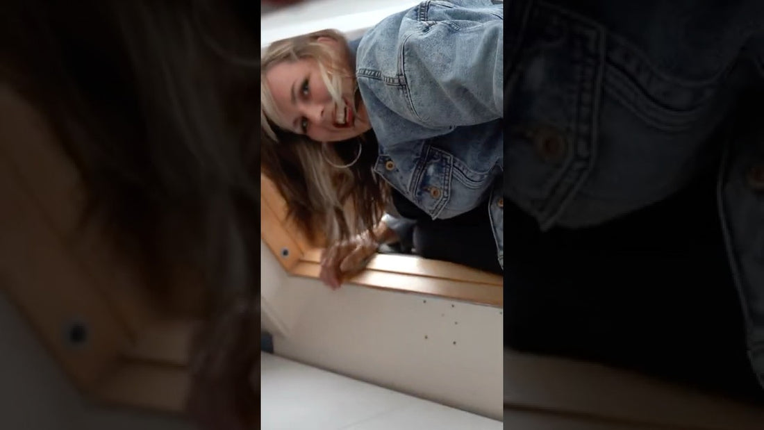 Wanneer je het dak op moet voor een video… 🙈😅