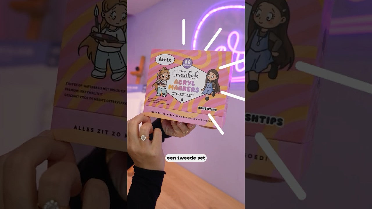 Mijn eigen acrylmarkers unboxen! 🥹🎀